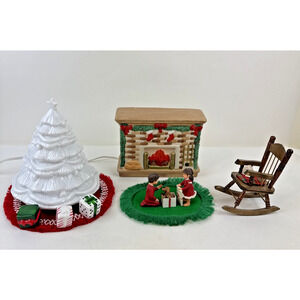 Christmas Morning House of Lloyd Porcelain 11 piece set Music box Lighted